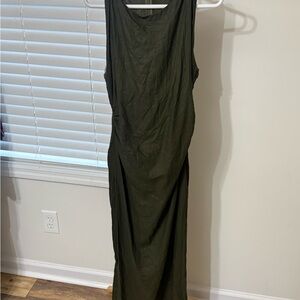 ZARA Elegant Olive Green Sleeveless Dress